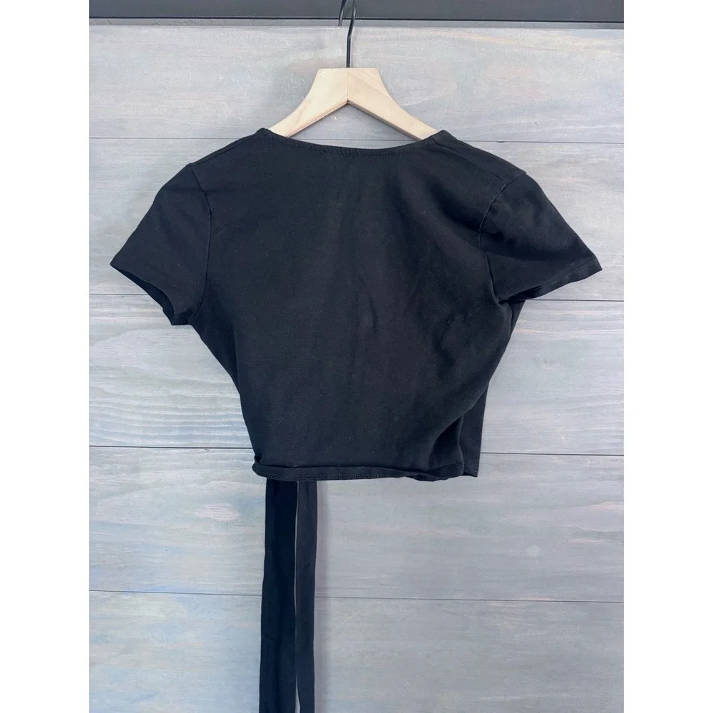 Sozy Elena Crop Top Black Wrap Side Tie Short Sleeve V-Neck Small - Picture 5 of 5